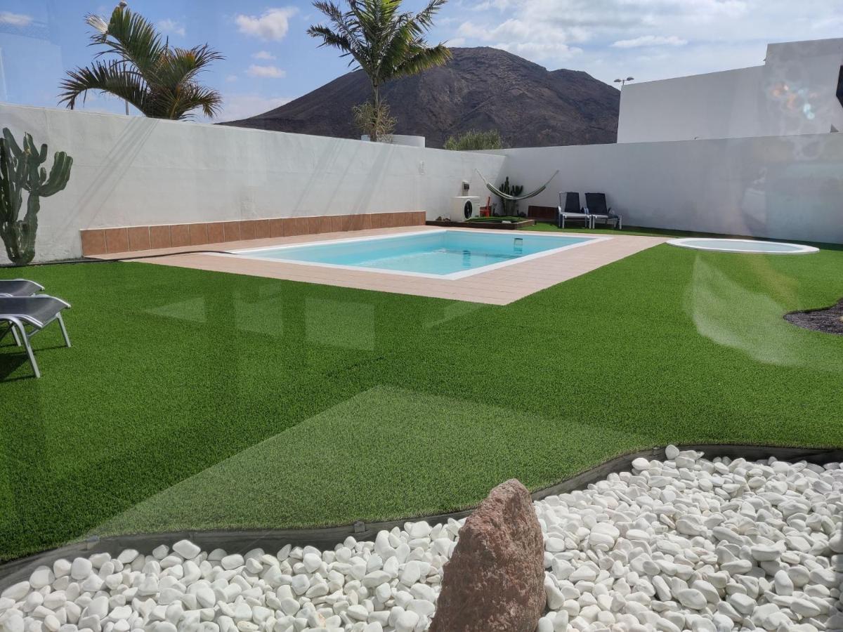 Villa Lanzarote Deluxe & Spa Pool بلايا بلانكا المظهر الخارجي الصورة