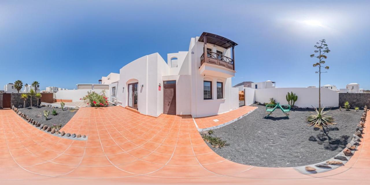 Villa Lanzarote Deluxe & Spa Pool بلايا بلانكا المظهر الخارجي الصورة